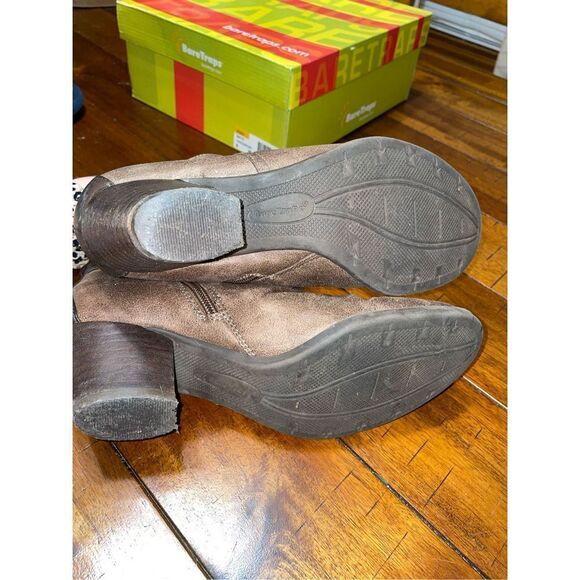 BareTraps Rikita Taupe Zip Up Boots Women’s 8 - Picture 5 of 9